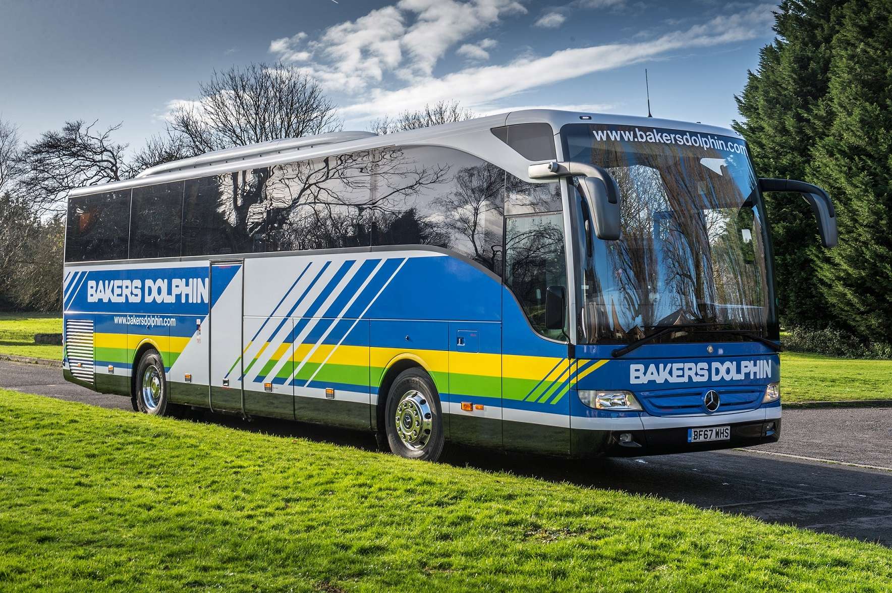 Bakers Dolphin join drive to save coach industry