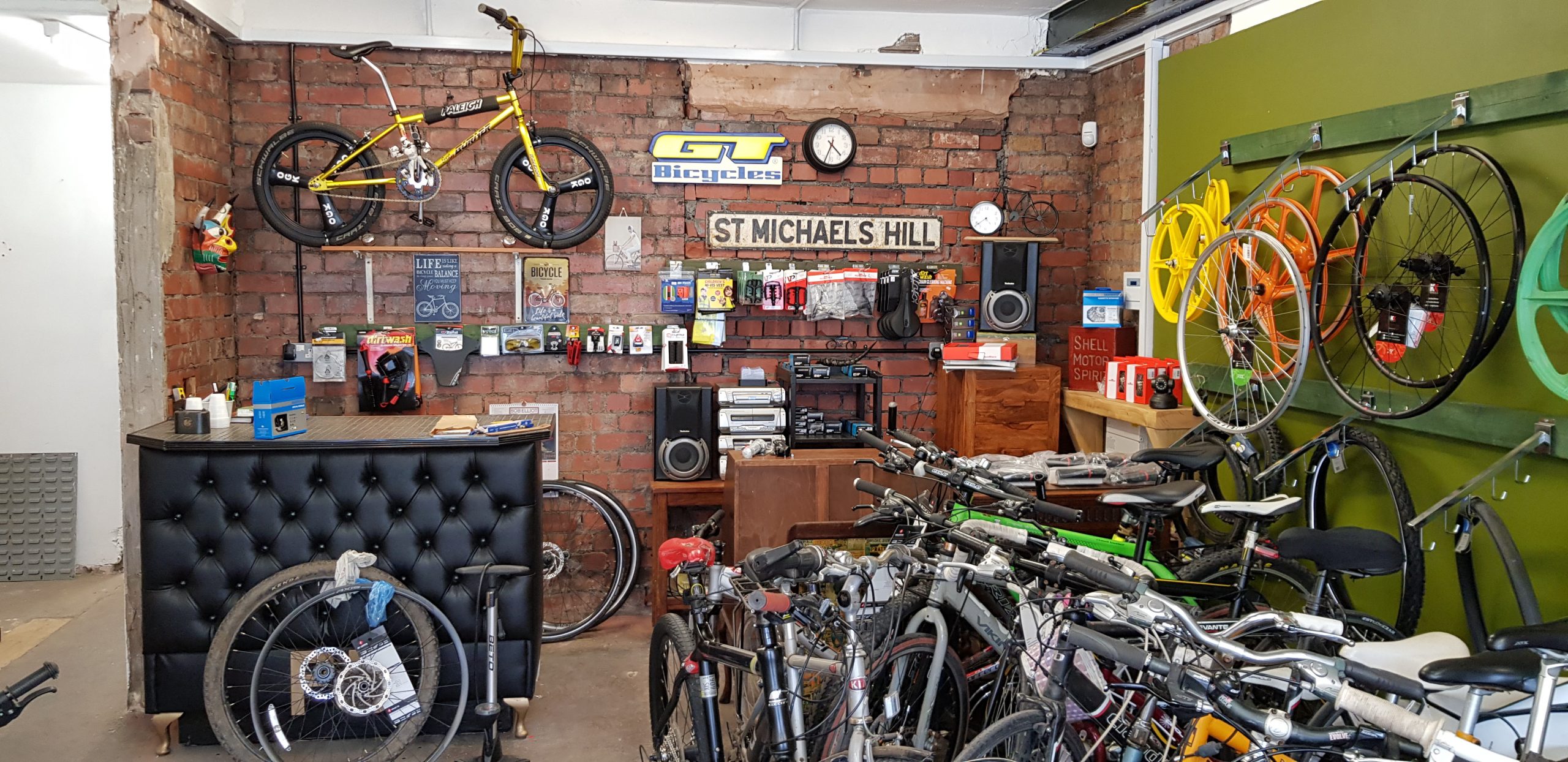 briscycle brislington 80’s feel for a new shop in Brislington