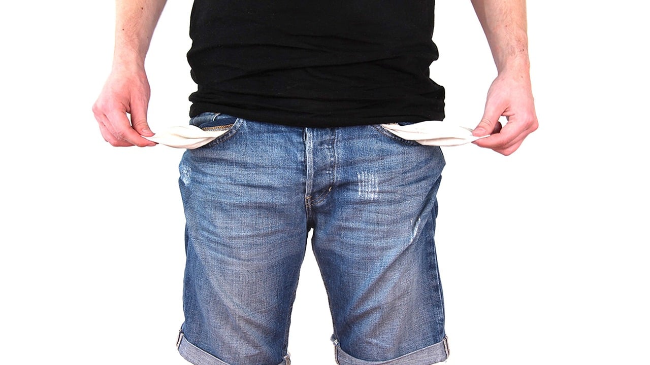no-money-g73e99bf8d_1280 PERSONAL DEBT ROSE A THIRD IN 2022